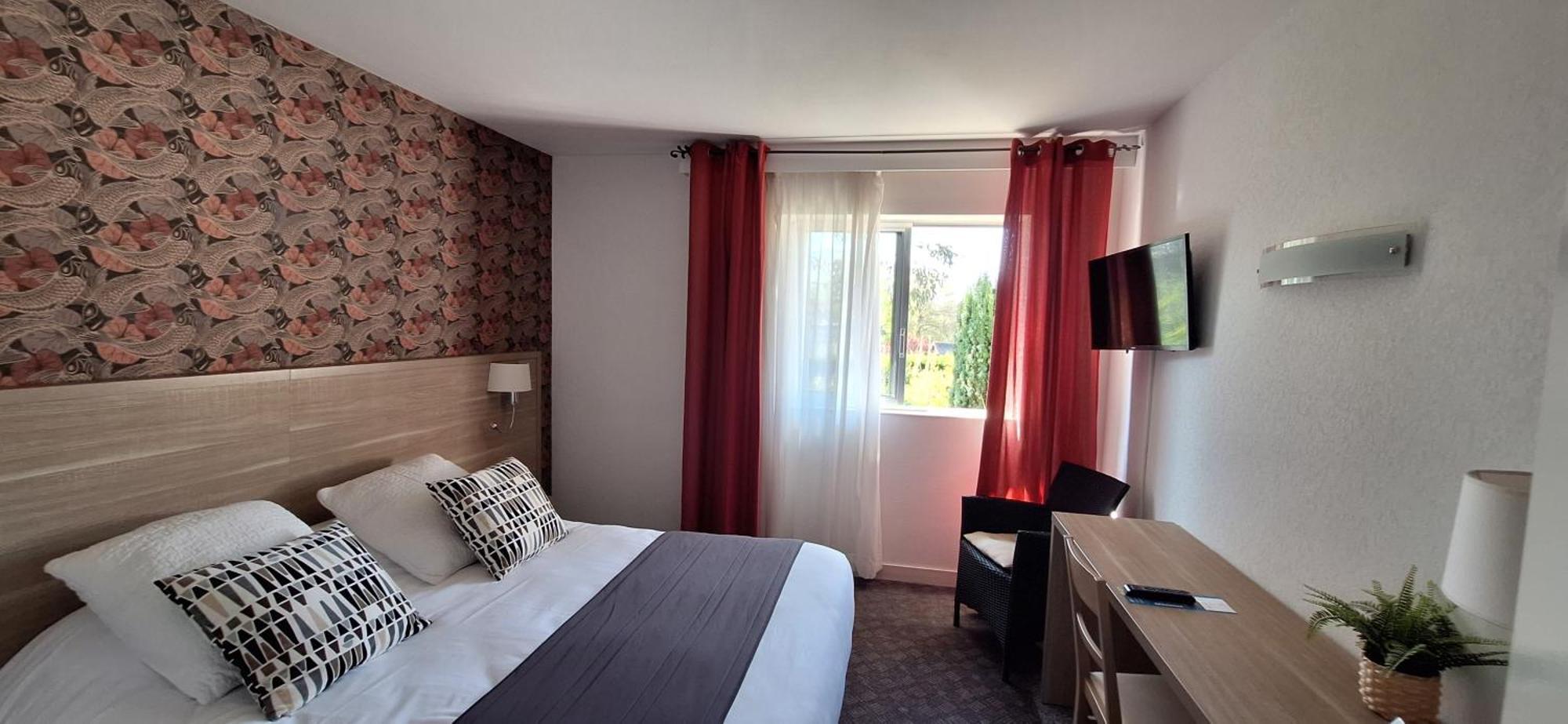 Brit Hotel Le Cygne Saint-Hilaire-du-Harcouët المظهر الخارجي الصورة