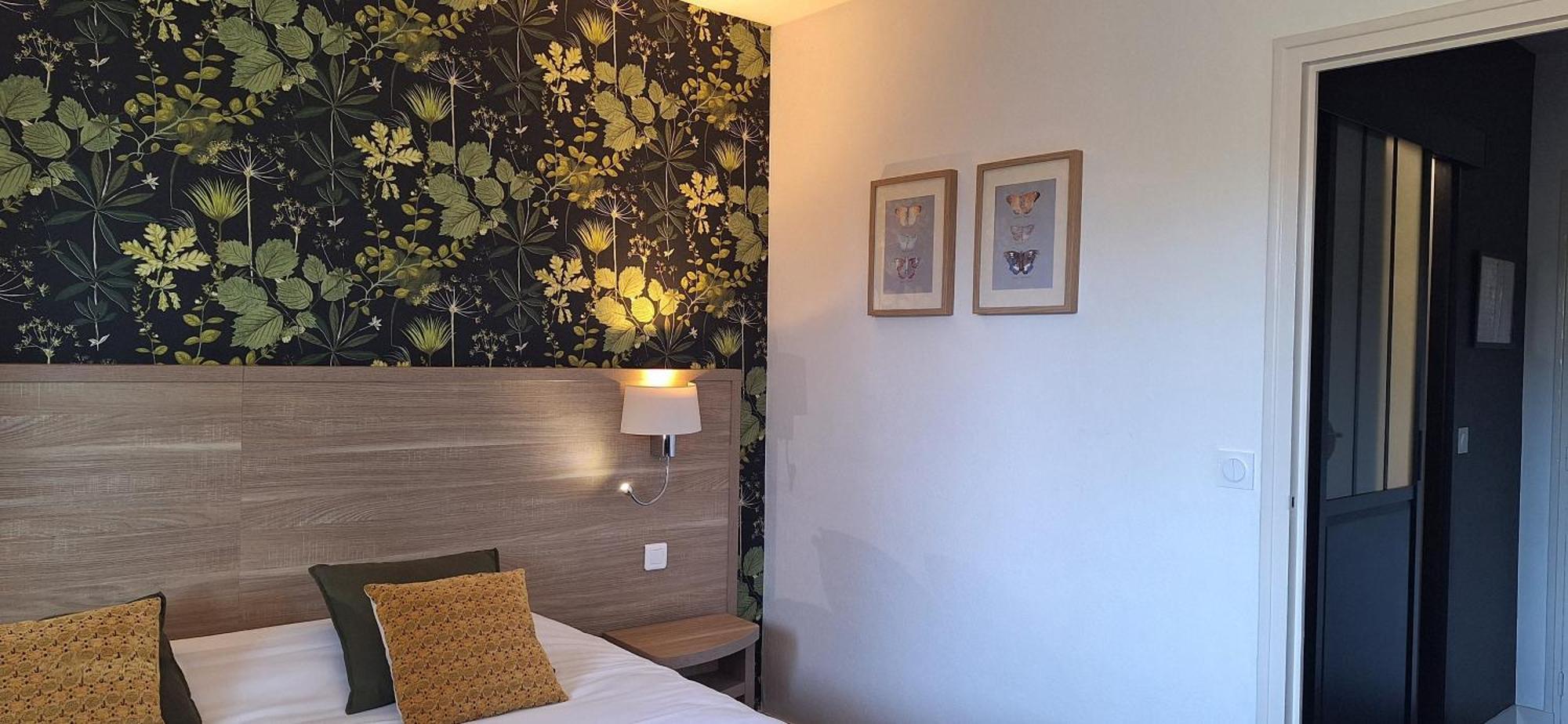Brit Hotel Le Cygne Saint-Hilaire-du-Harcouët المظهر الخارجي الصورة